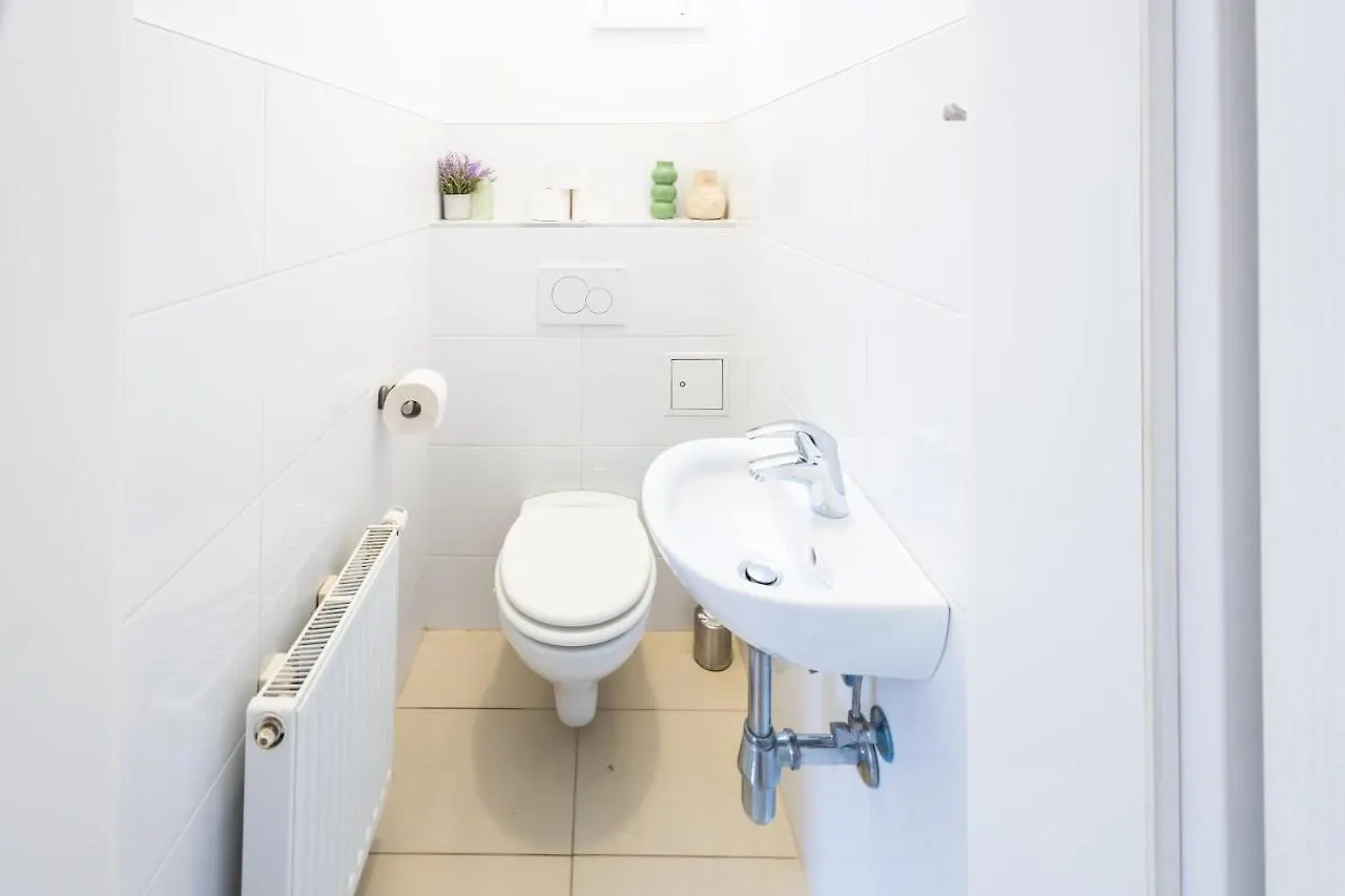 Apartament Large Garden-View Balcony Comfort Retreat 1020-Wiedeń Austria